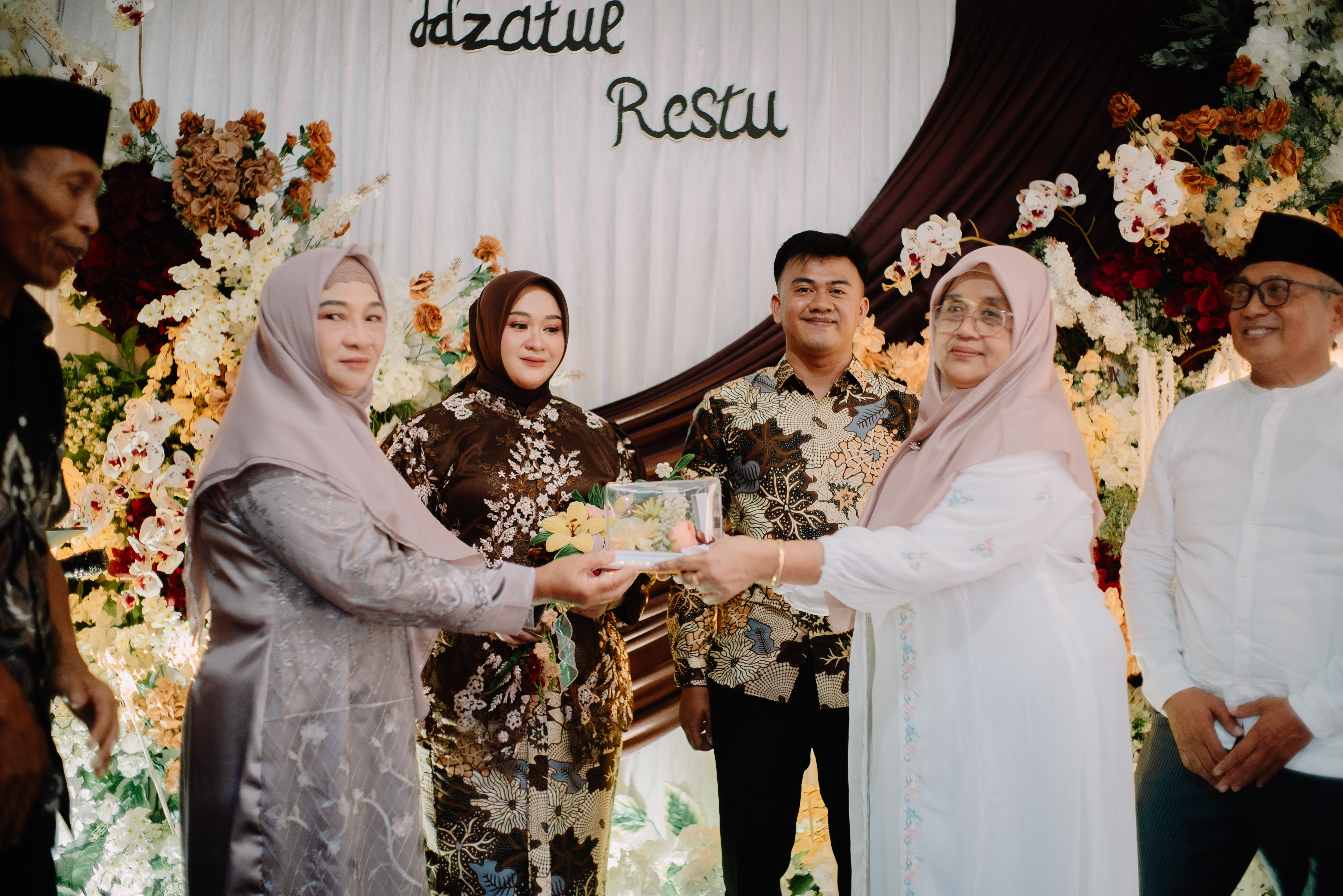 Dari Pengagum Menjadi Pendamping